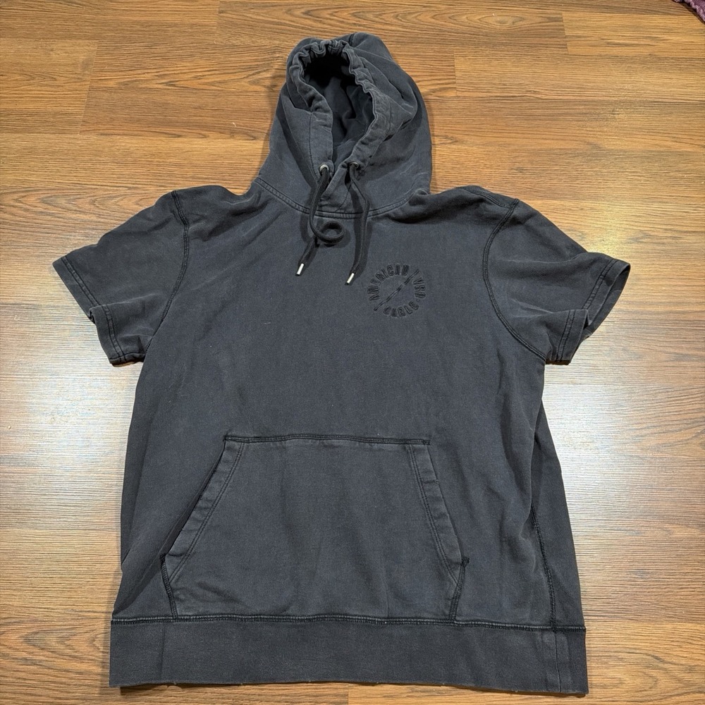 American Eagle Outfitters Black Fleece Hoodie Men's L Short Sleeve Pullover